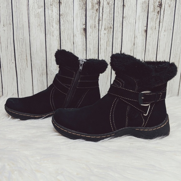 BareTraps Shoes - BareTraps Eryn Suede Boots Sz 7